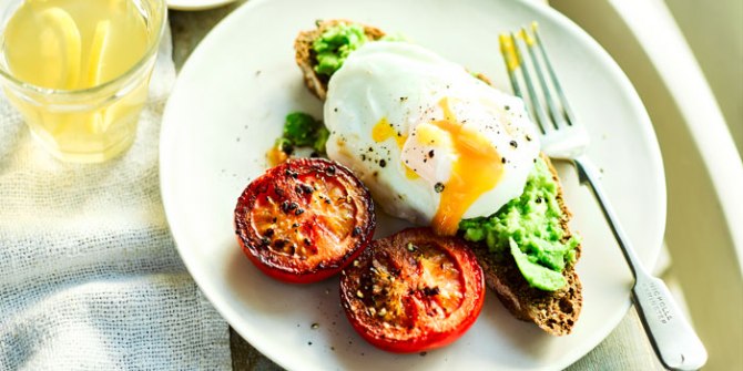 health-benefits-of-eggs-poached-eggs-700-350